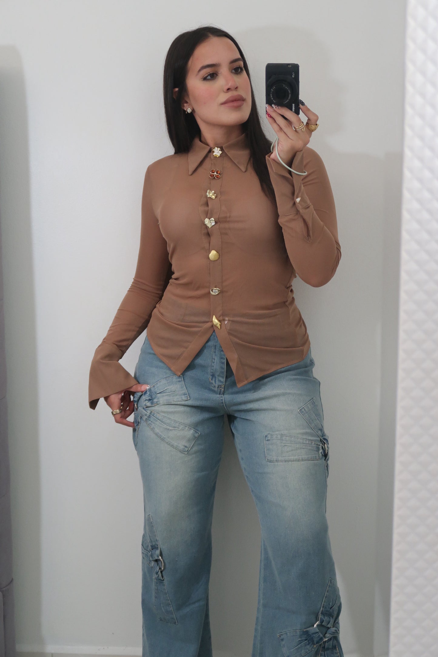 MESH FLORAL BUTTON TOP