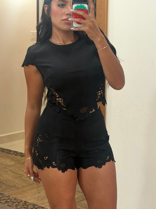 Lace trim set