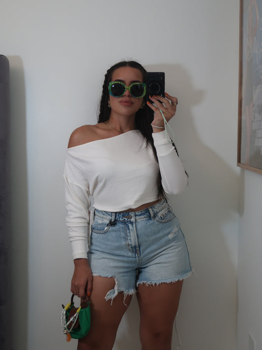 One shoulder Top