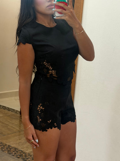Lace trim set