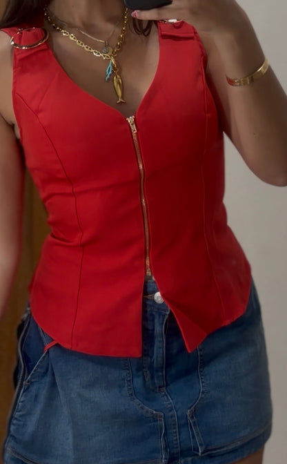 Buckle Top